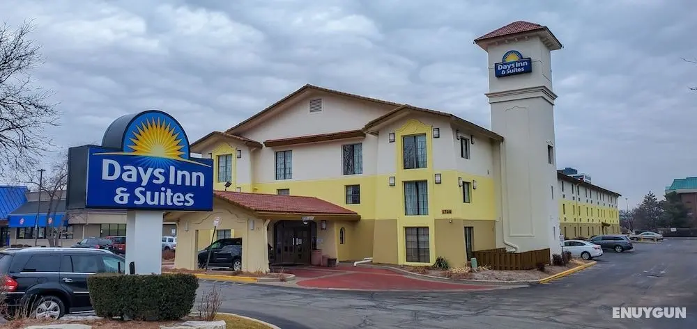 Days Inn & Suites by Wyndham Schaumburg - Öne Çıkan Resim