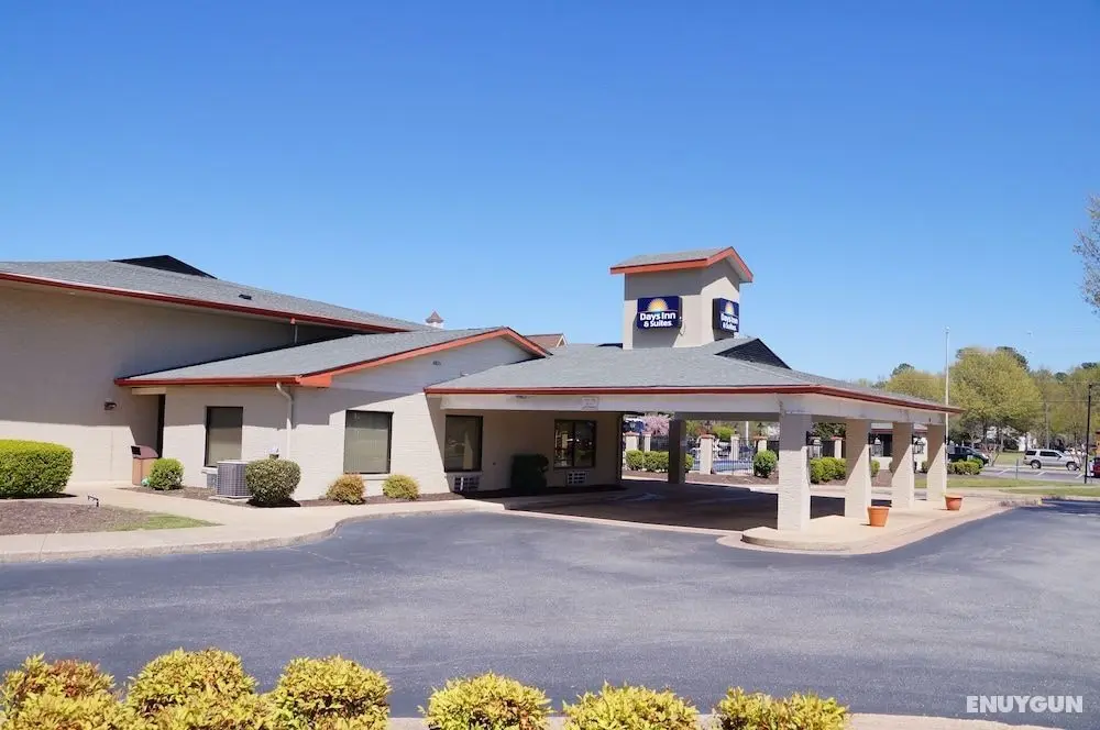 Days Inn & Suites by Wyndham Williamsburg Colonial - Öne Çıkan Resim