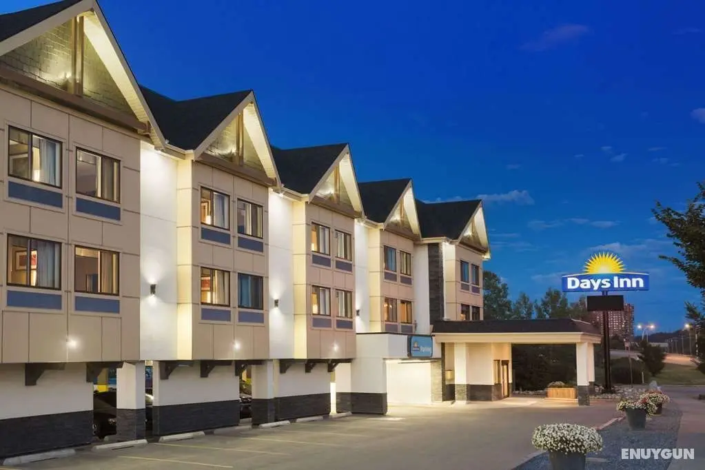 Days Inn by Wyndham Calgary Northwest - Genel