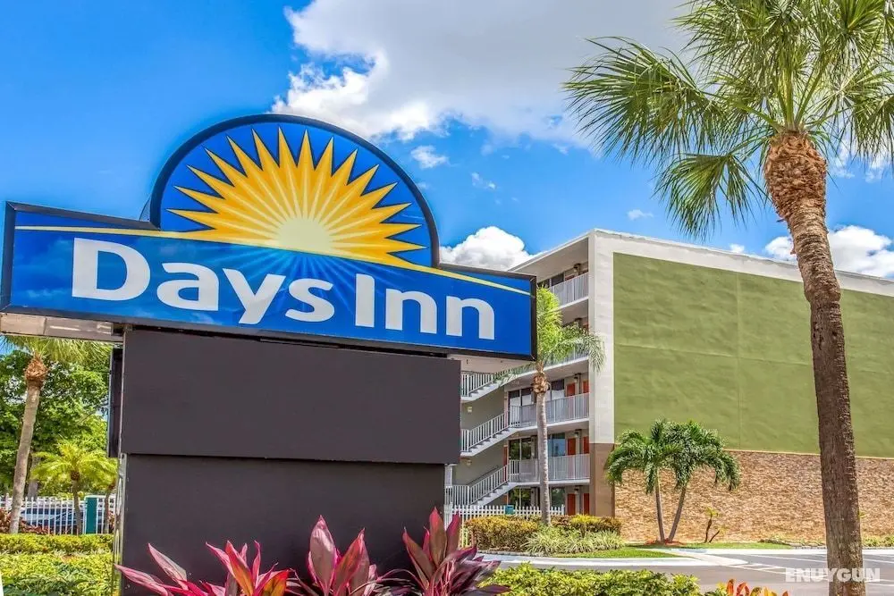 Days Inn by Wyndham Fort Lauderdale Airport Cruise Port - Öne Çıkan Resim