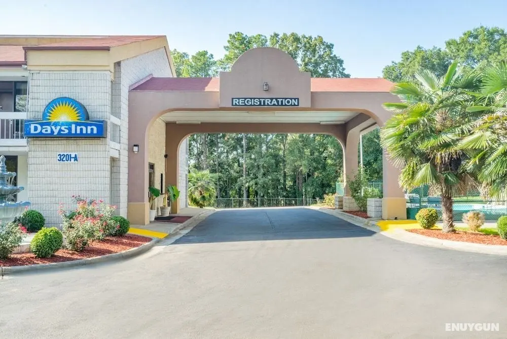 Days Inn by Wyndham Raleigh Midtown - Dış Mekan