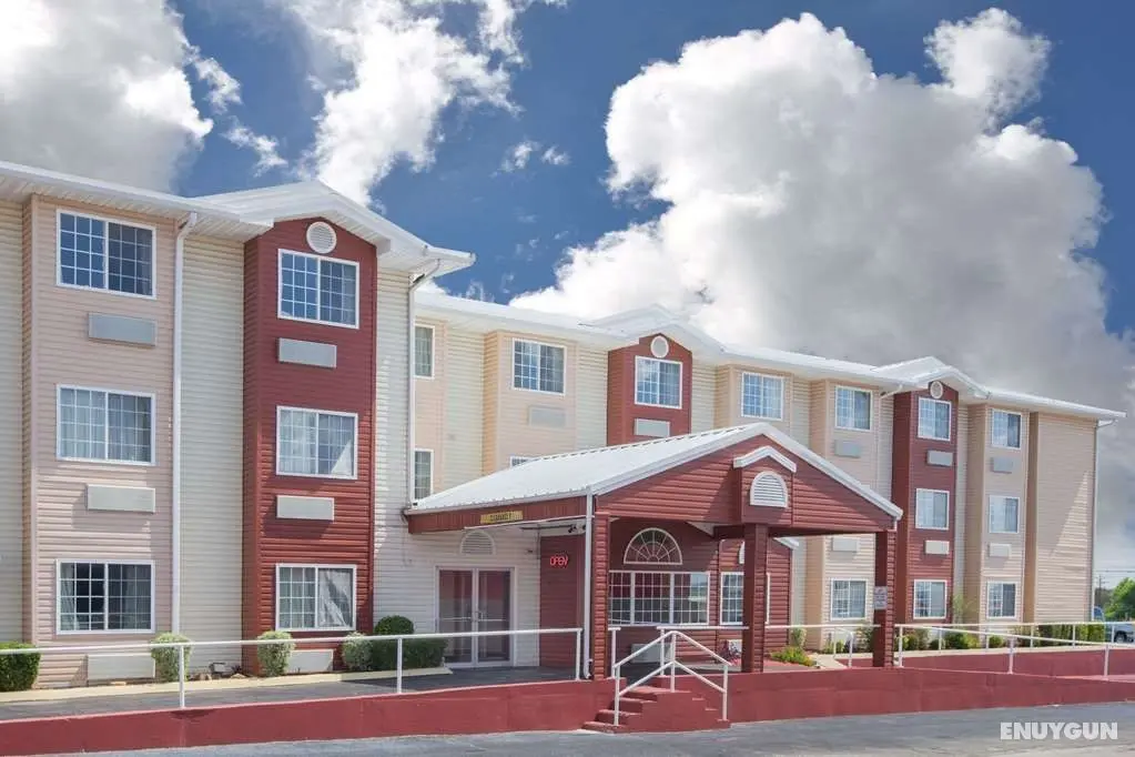 Days Inn by Wyndham Sallisaw - Genel