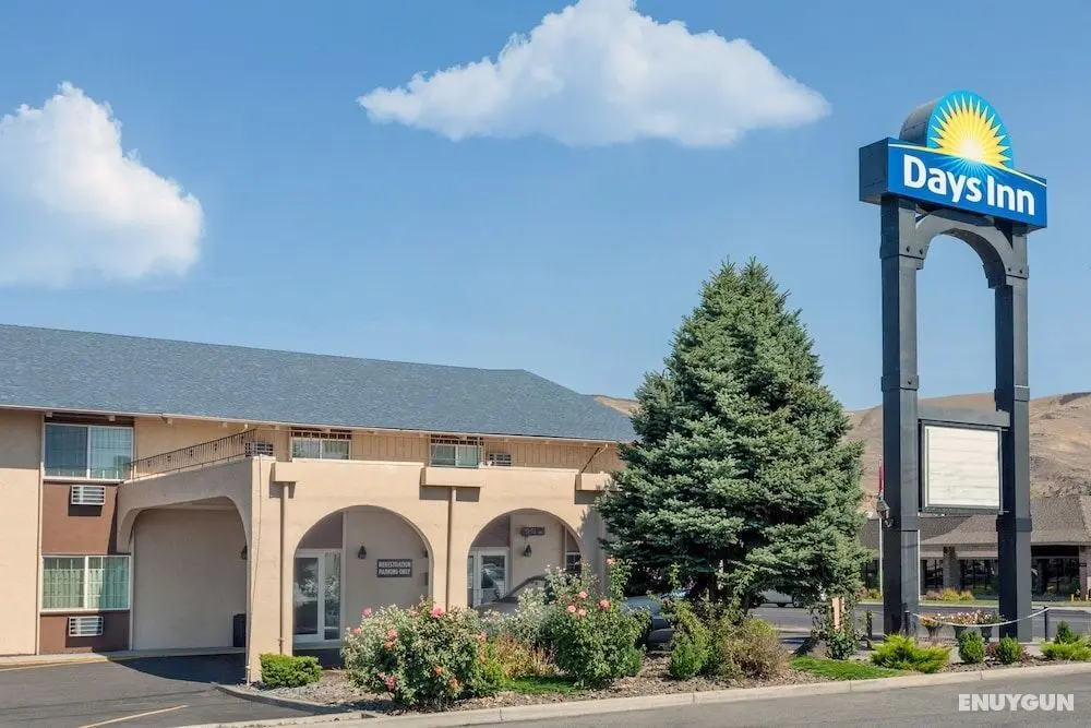 Days Inn by Wyndham Yakima - Dış Mekan