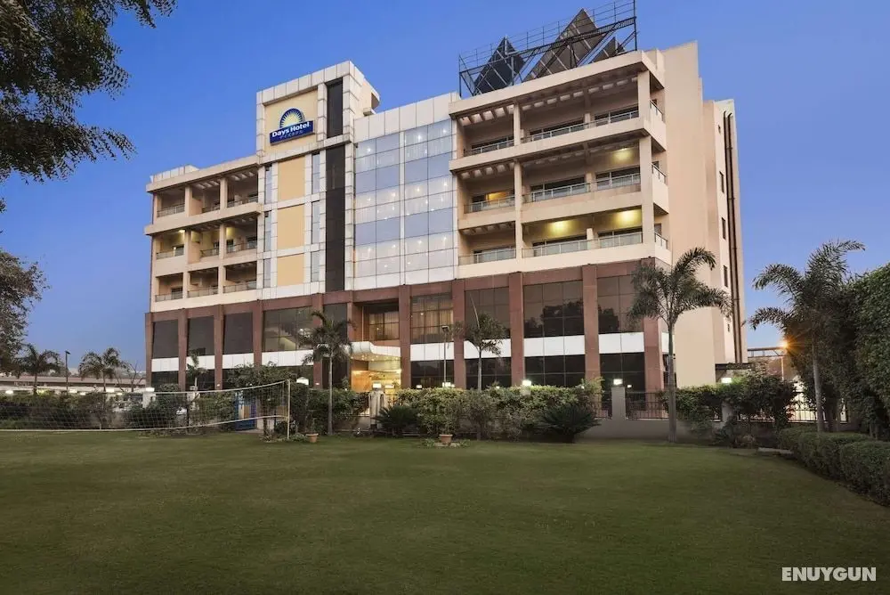 Days Hotel by Wyndham Neemrana Jaipur Highway - Öne Çıkan Resim