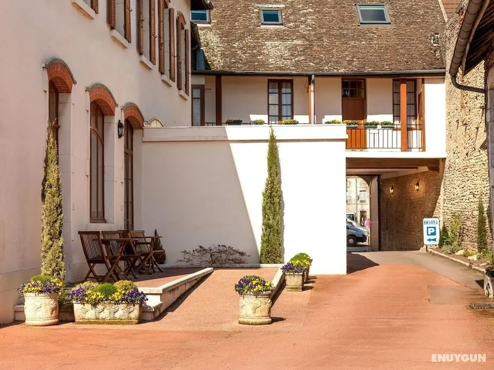 Hotel de La Cloche - Dış Mekan