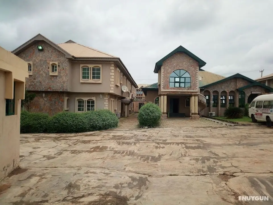 De Lawrence Court and Suites Abeokuta - Öne Çıkan Resim