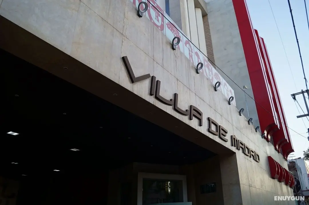 VILLA DE MADRID GRAND - Dış Mekan