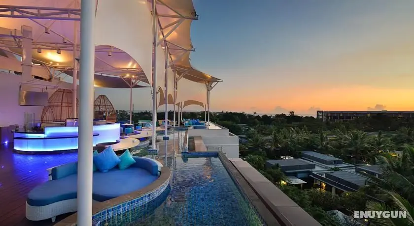 de Vin Sky Hotel Seminyak - Genel