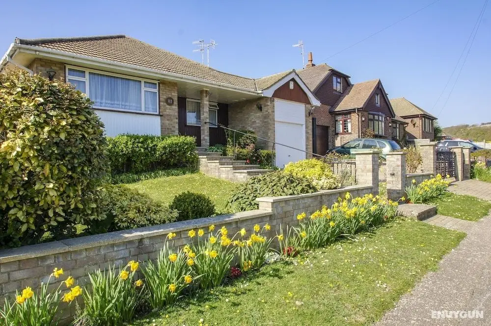 Dean Court Bungalow Parking by Brighton Holiday Lets - Öne Çıkan Resim