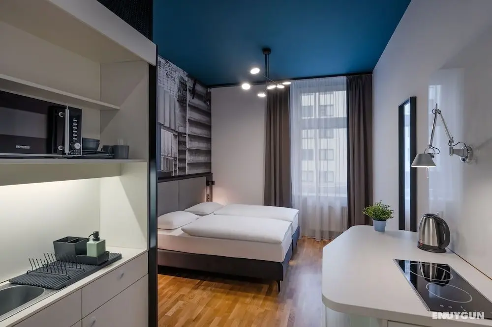 Dean's Home Budapest - Öne Çıkan Resim