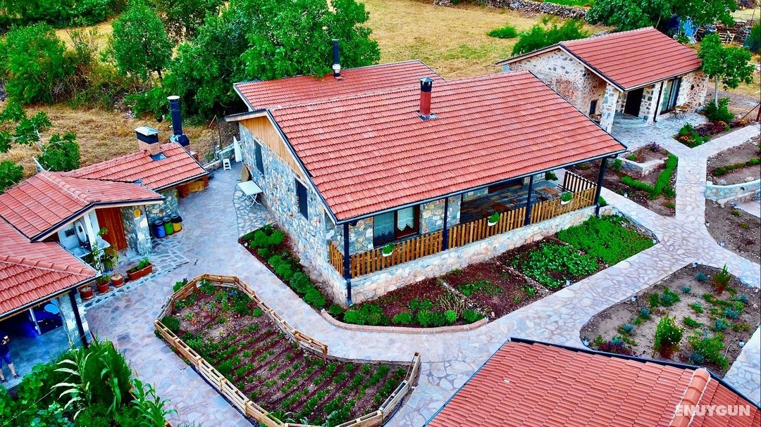 Dedehan Retreat Otel