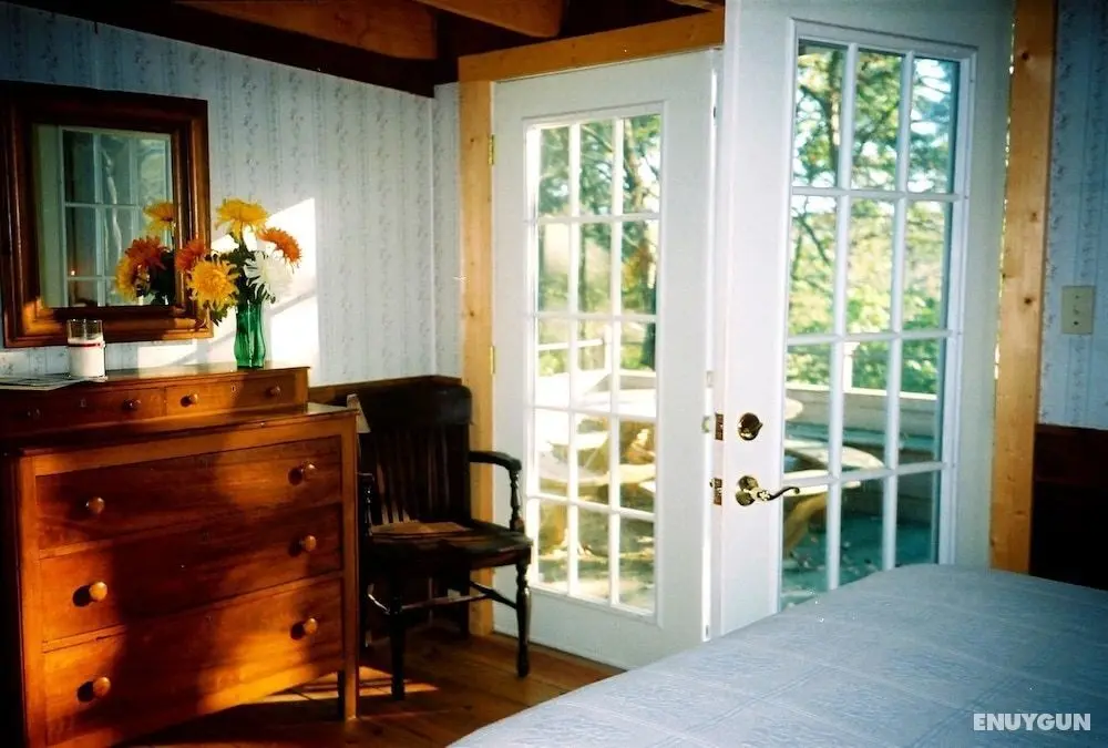 DeHart Cabin - Öne Çıkan Resim