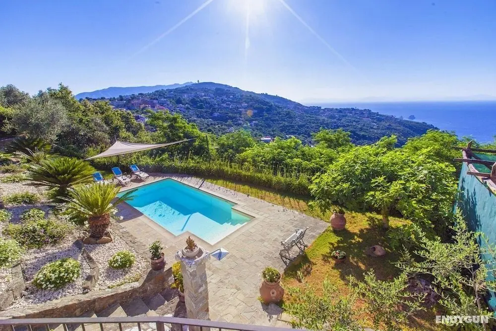 Villa dei Galli With Private Pool Sea View Garden Parking and Air Conditioning - Oda