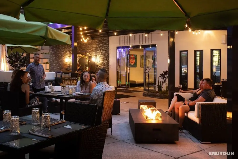 The Delaney Hotel - Öne Çıkan Resim