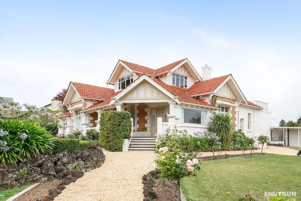 Delgattie Estate - Öne Çıkan Resim