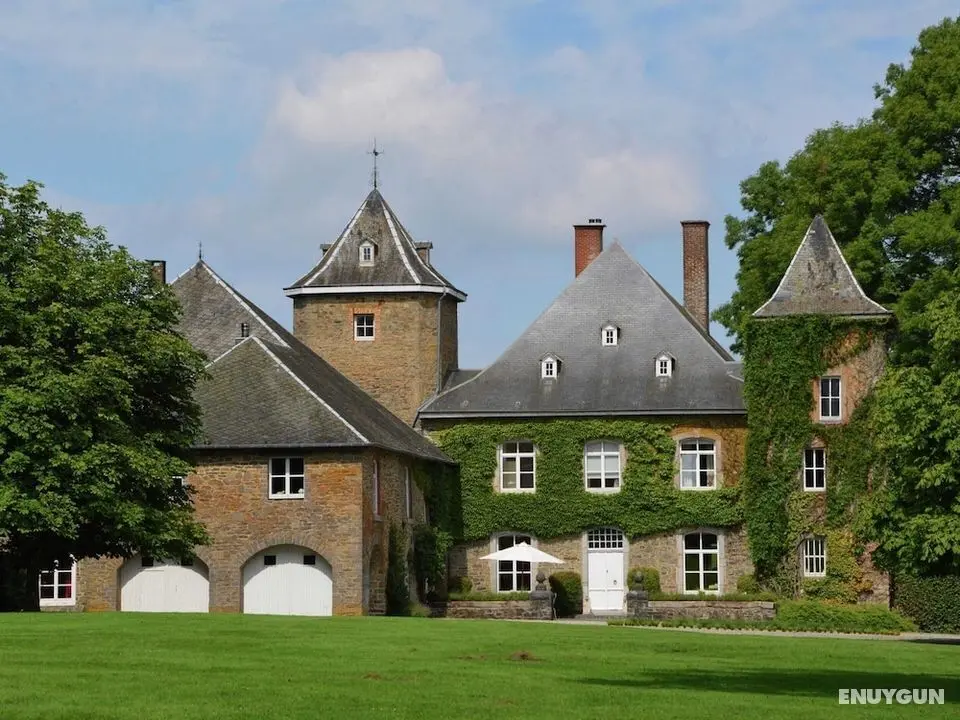 Delightful Castle in Bastogne with Hot Tub - Öne Çıkan Resim