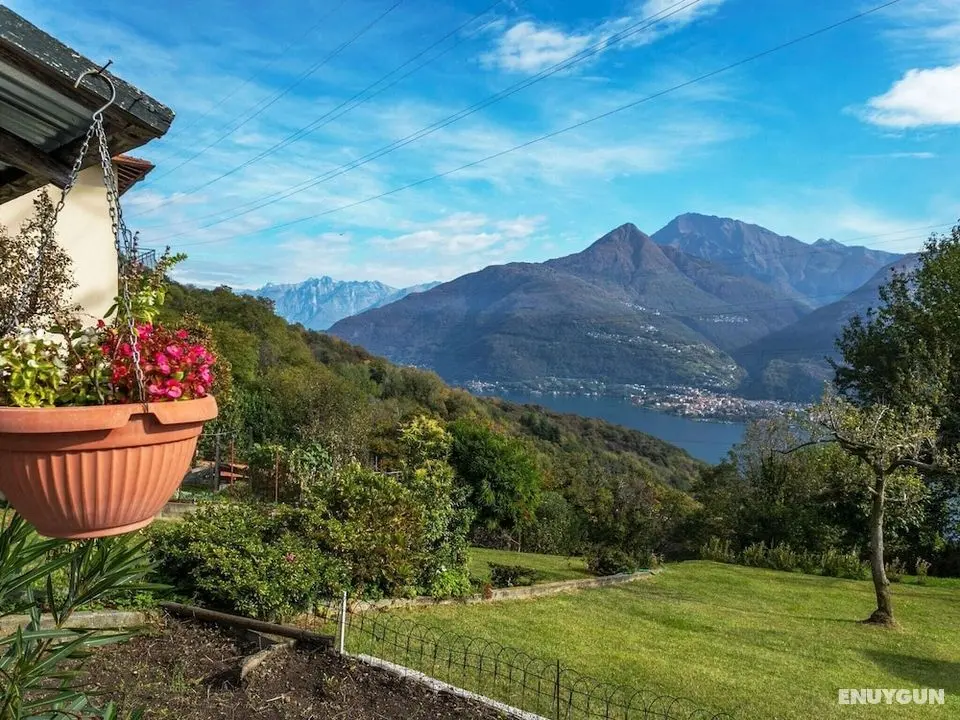 Delightful Villa in Santa Maria Rezzonico With Garden - Konum Öne Çıkanlar