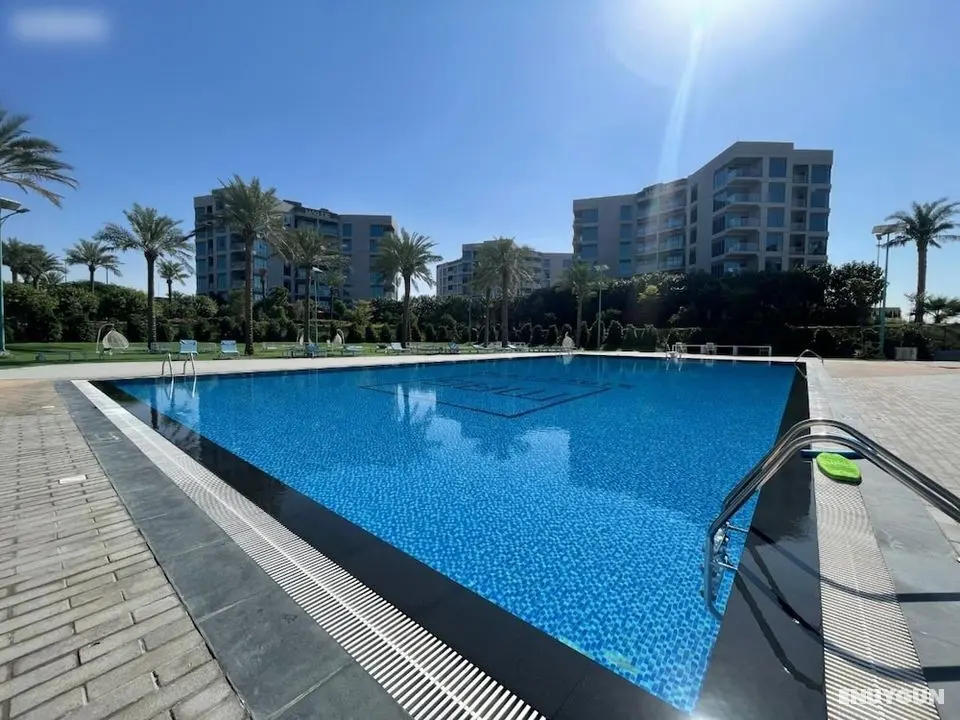 Deluxe 1BR in Dubai South - Öne Çıkan Resim
