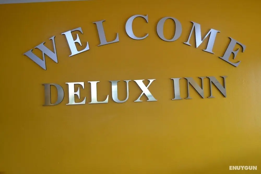 Deluxe INN - Lobi