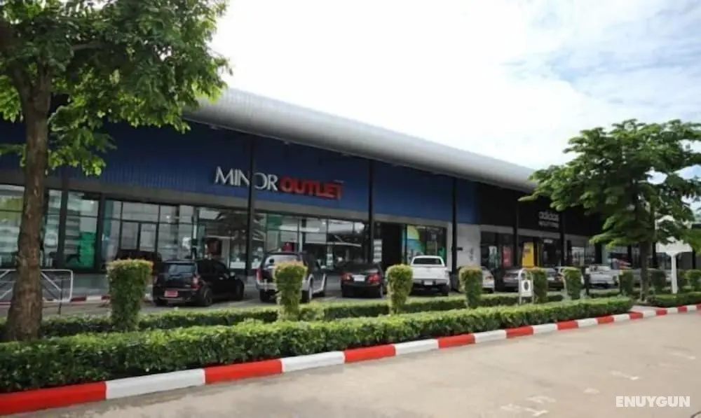 Deluxe at Popular Condo - Dış Mekan