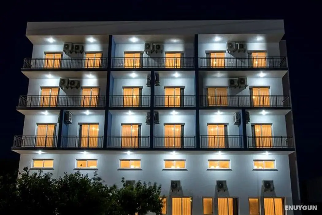 Deniz Airport Suites - Dış Mekan