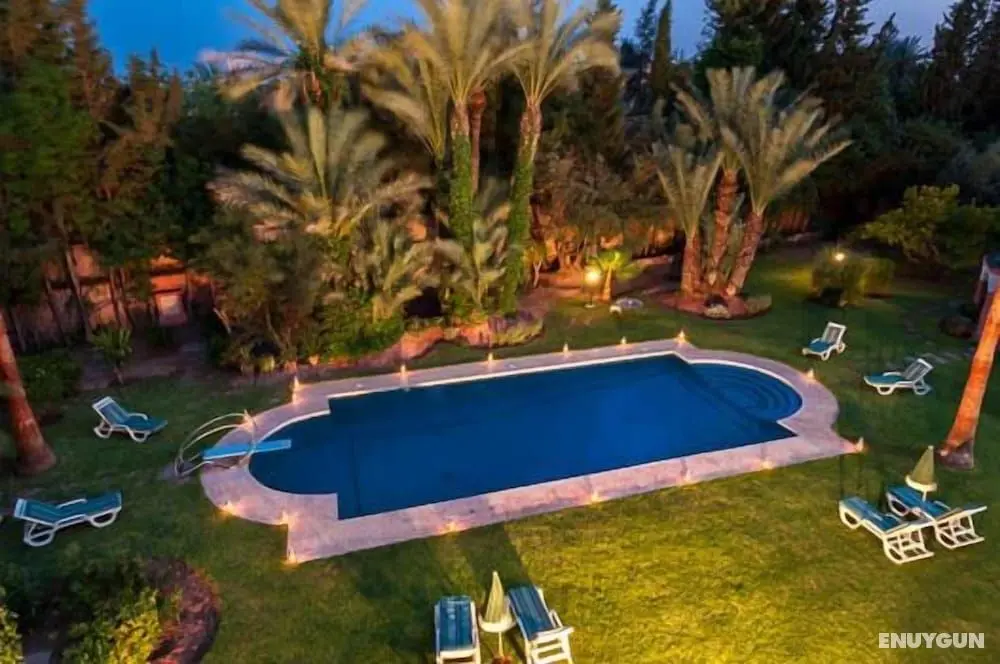 Villa Des 3 Golfs - Havuz