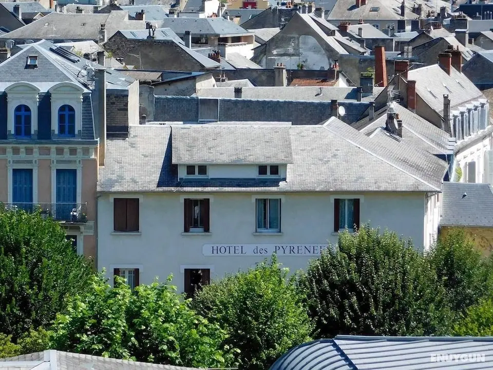 Hotel Des Pyrénées - Dış Mekan
