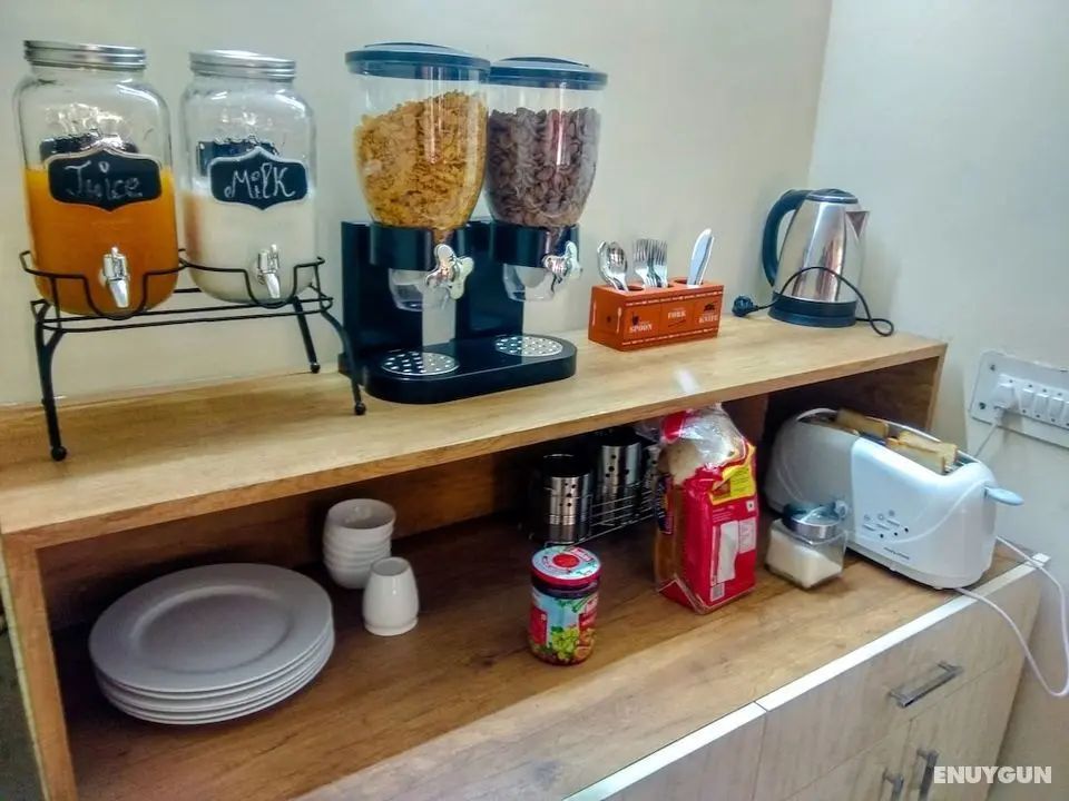 The Desire Hostel - Öne Çıkan Resim