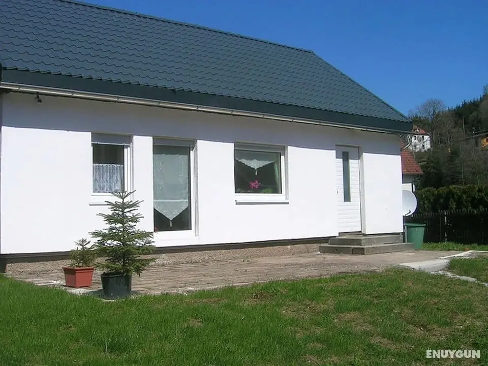Detached Holiday Home With Garden and Terrace in the Beautiful Thuringia Region - Öne Çıkan Resim