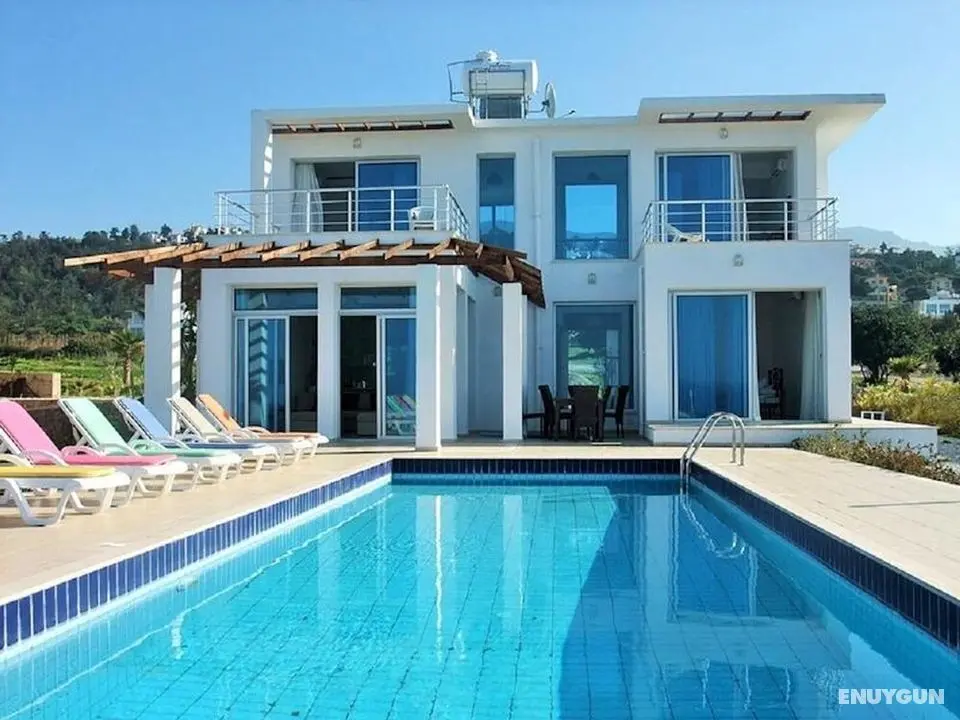 Detached Villa, Private Heated Pool, Outstanding Sea Views, Sleeps 6, Free Wifi - Öne Çıkan Resim