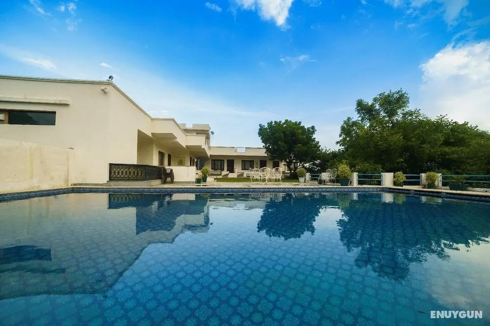 Devraj Villa-A Luxury Homestay with Pool - Öne Çıkan Resim