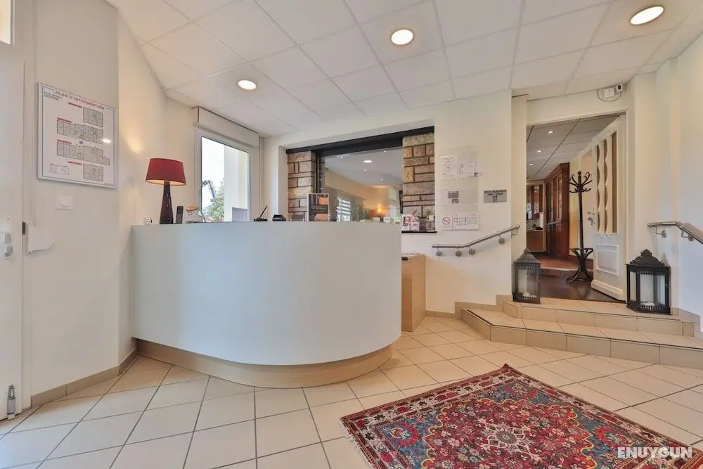 Hotel Deybach - Lobi