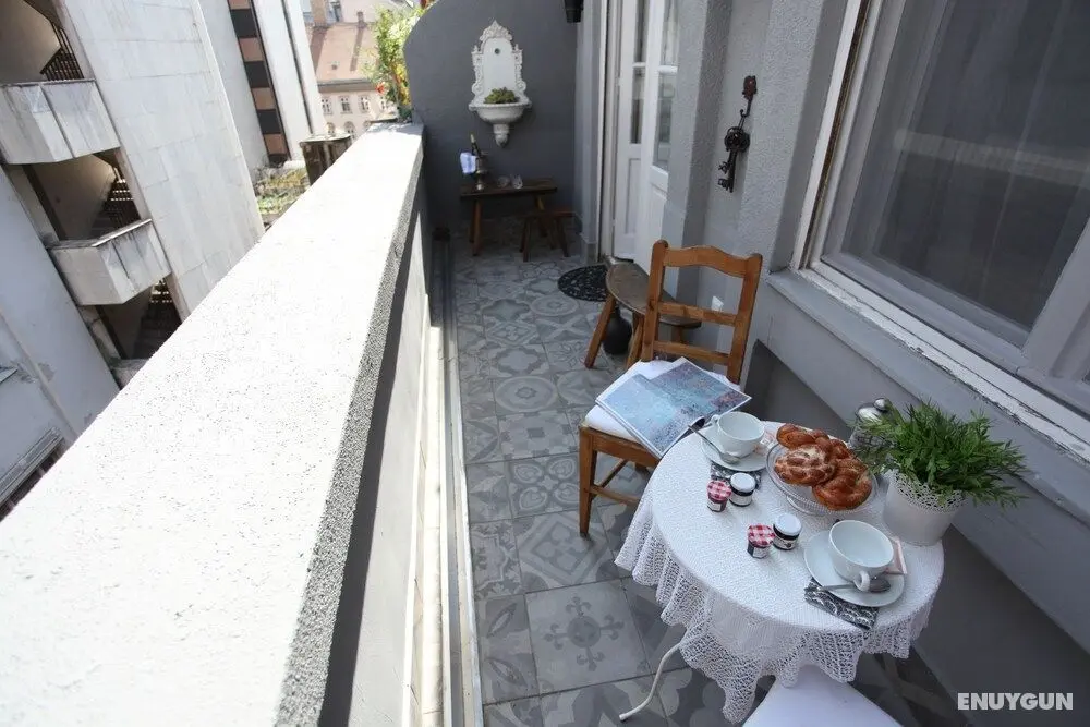 Dfive Apartments - Neo Baroque - Oda Düzeni