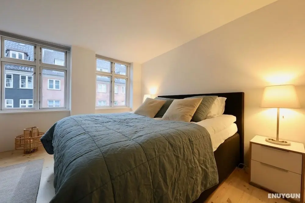Dinesen Collection Two-Story Condos by Nyhavn Harbour - Öne Çıkan Resim