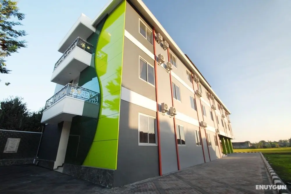 D'Madinah Residence Syariah Hotel Solo - Öne Çıkan Resim