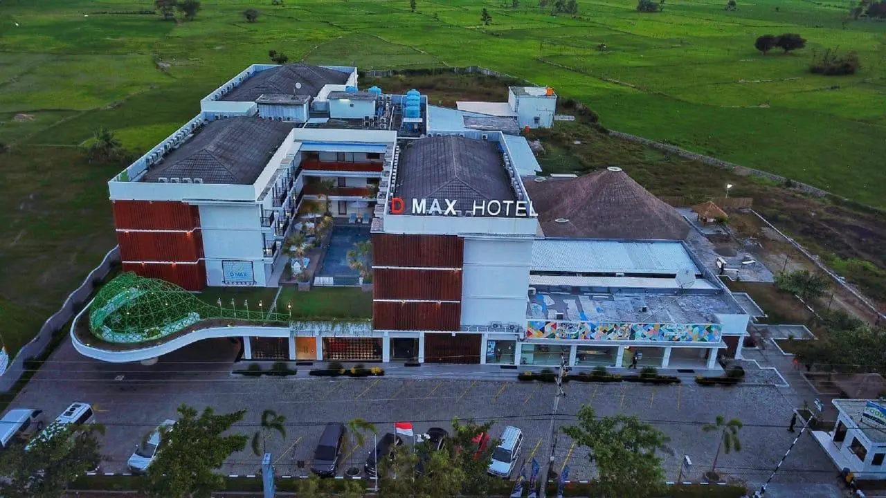D'MAX Hotel & Convention Lombok - Genel