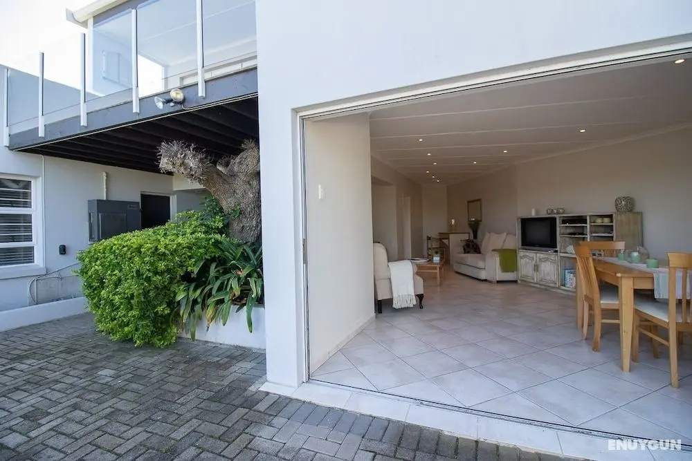 Dockside Guest House - İç Mekan