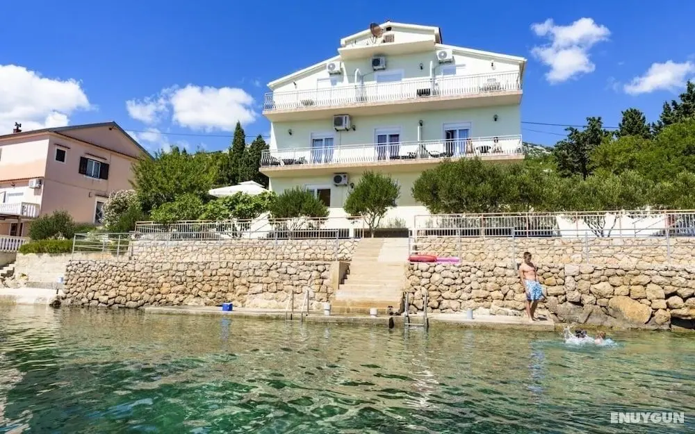 Domagoj - on the Beach - A3 Bijeli - Dış Mekan