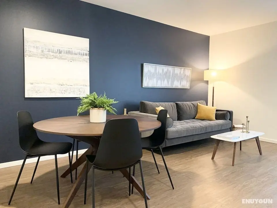 Domicile Suites at Venn on Main - Öne Çıkan Resim