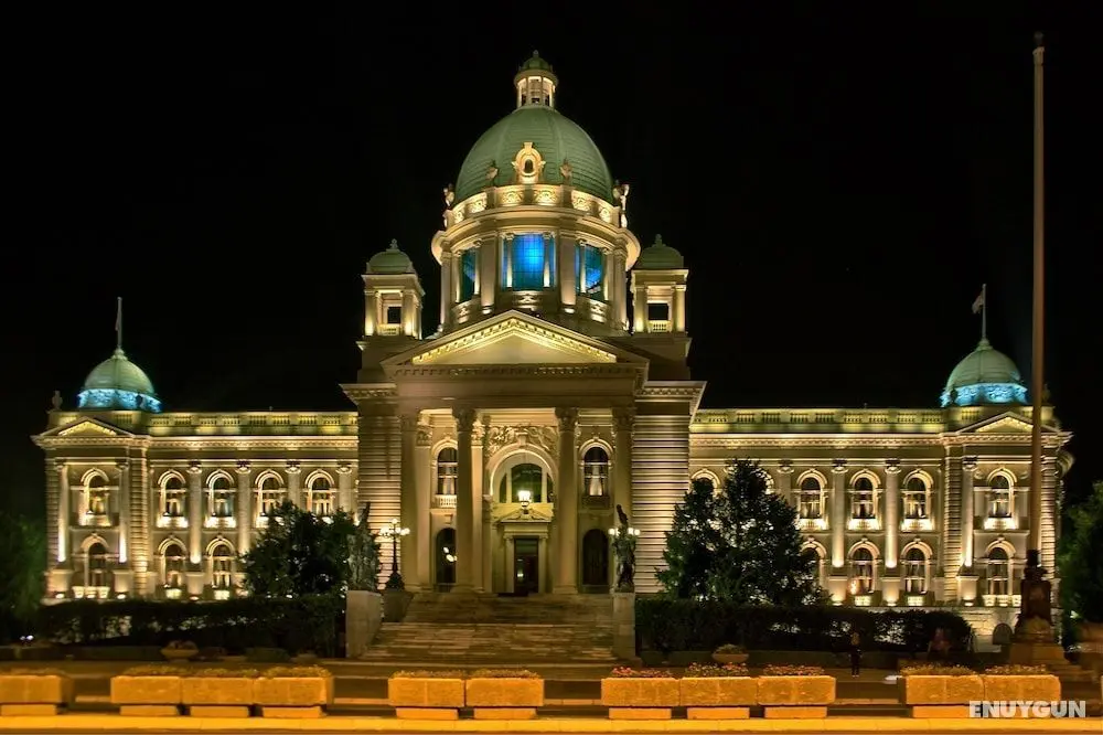 Dominic Smart & Luxury Suites Parliament - Dış Mekan