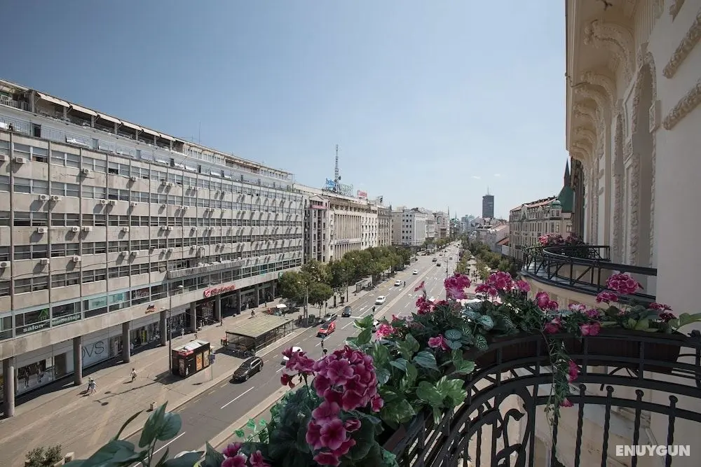 Dominic Smart & Luxury Suites Terazije - Oda Düzeni