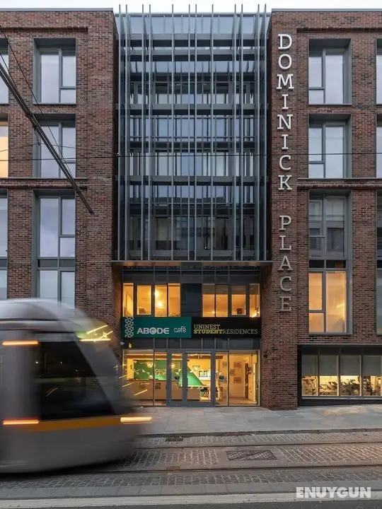 Dominick Place - Öne Çıkan Resim