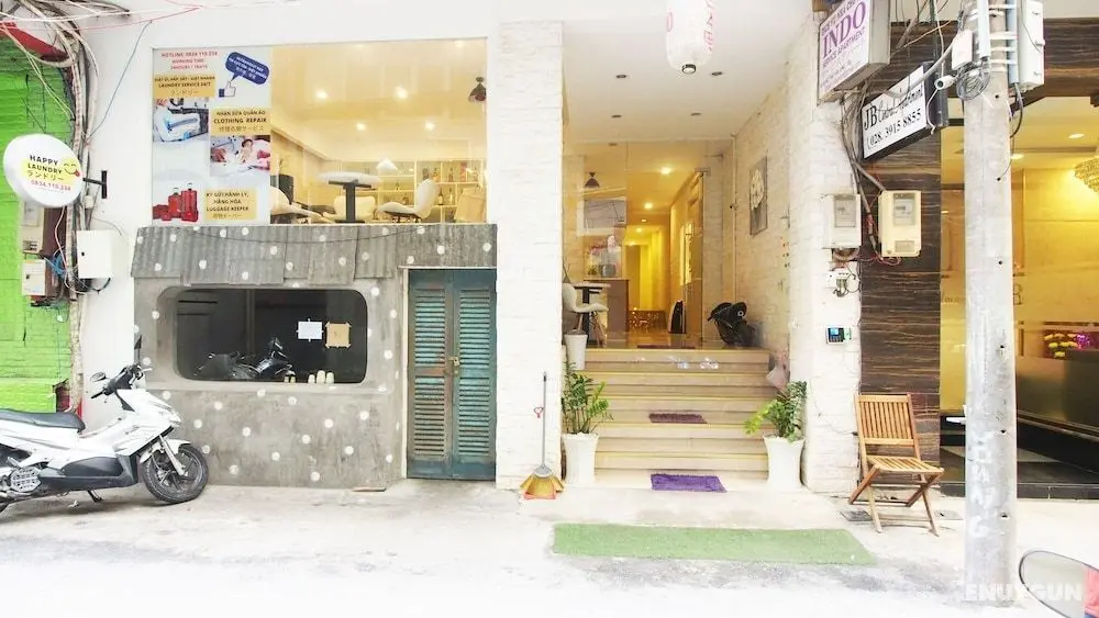 Dong Duong Apartment - Öne Çıkan Resim