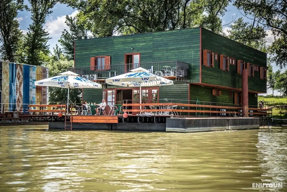 DOO D&M Ušće Green House Hostel - Öne Çıkan Resim