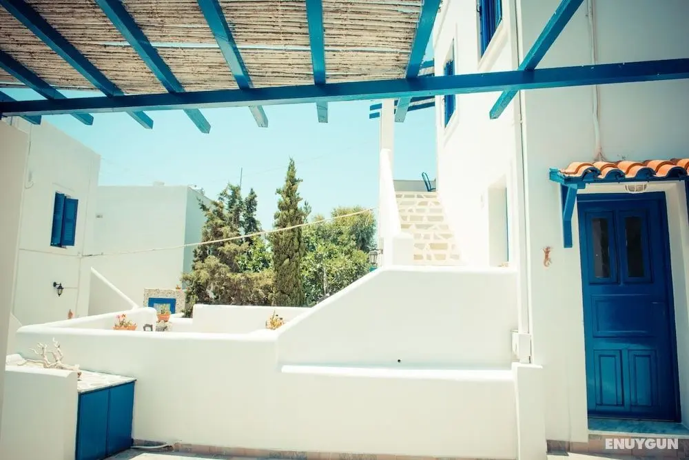 Dora's Studios and Apartments - Dış Mekan