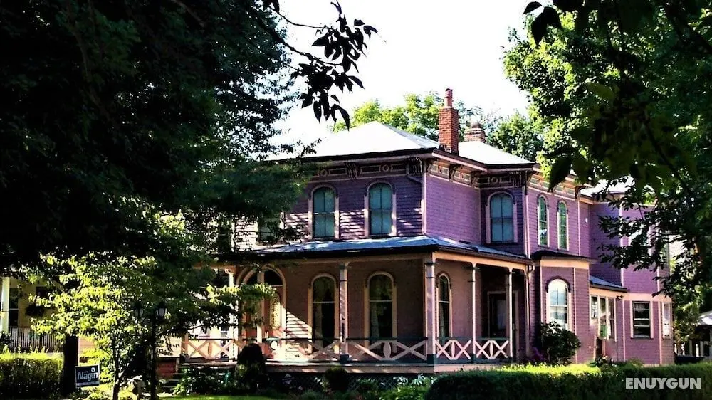 Doubleday House - Öne Çıkan Resim