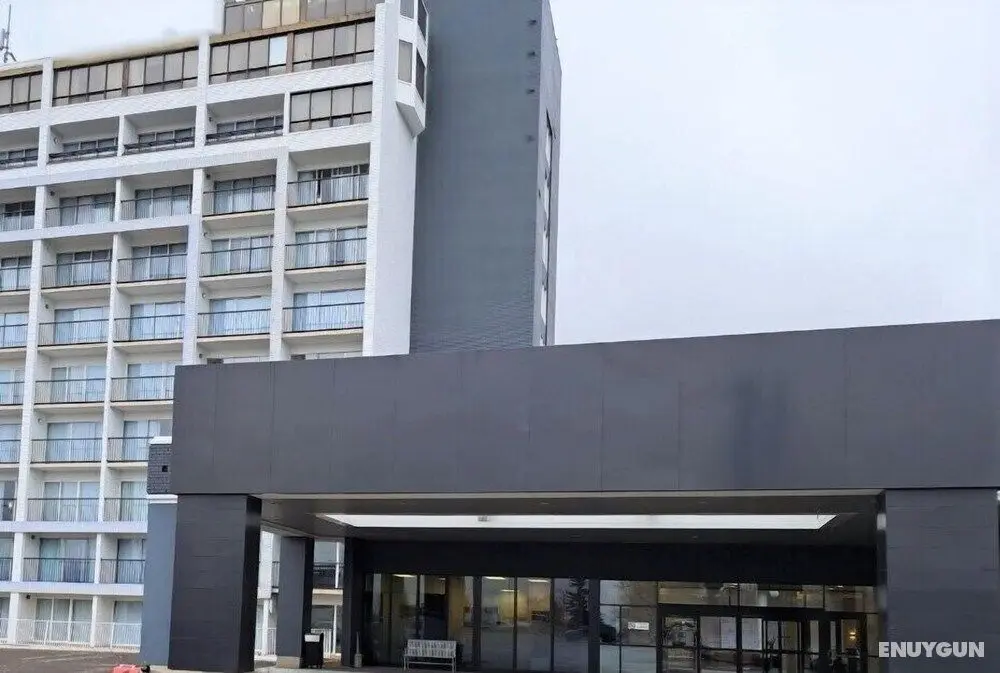 DoubleTree by Hilton Calgary North - Dış Mekan