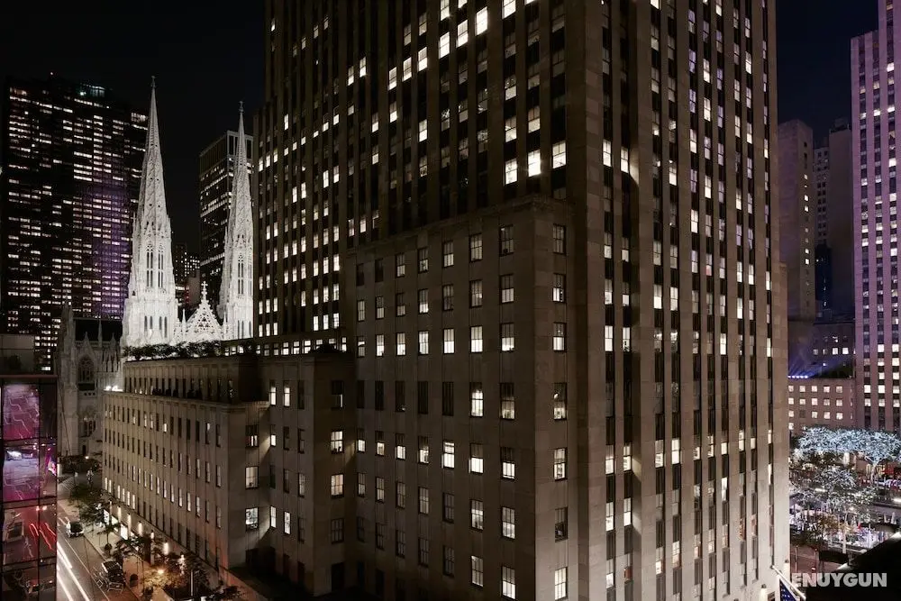 DoubleTree by Hilton New York Midtown Fifth Ave - Dış Mekan