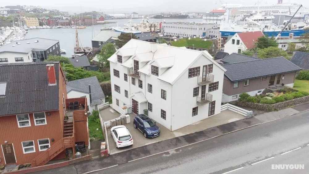 Downtown - City View - 2 BR - Spacious - Dış Mekan