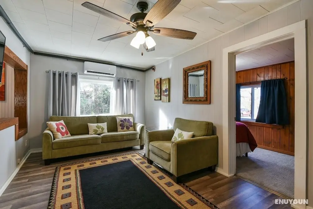 Downtown House- IN Historic Branson - Awesome Location!! - Öne Çıkan Resim